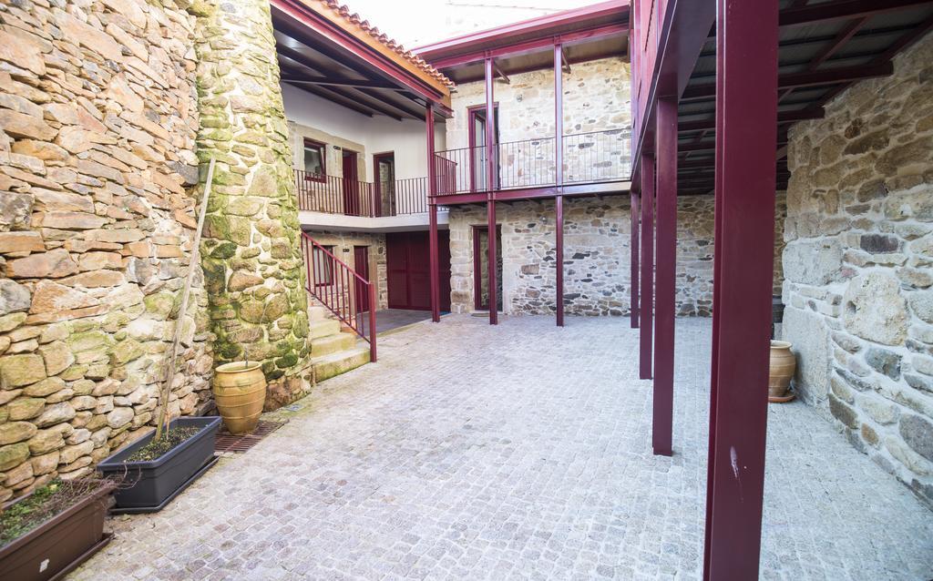 ミランダ・ド・ドウロ Casa Mirandes Ruralヴィラ エクステリア 写真