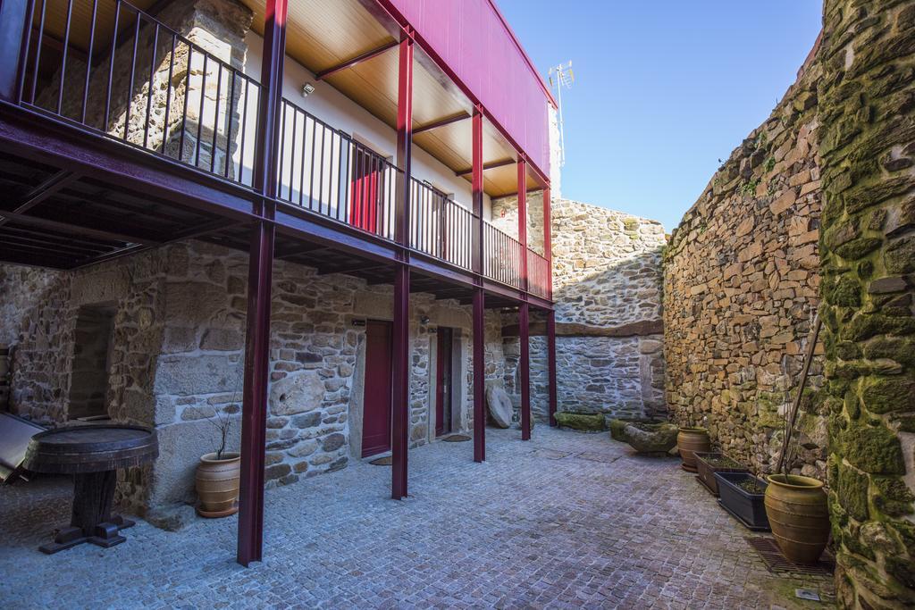 ミランダ・ド・ドウロ Casa Mirandes Ruralヴィラ エクステリア 写真