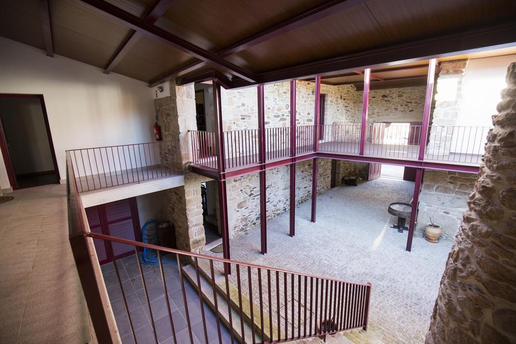 ミランダ・ド・ドウロ Casa Mirandes Ruralヴィラ エクステリア 写真
