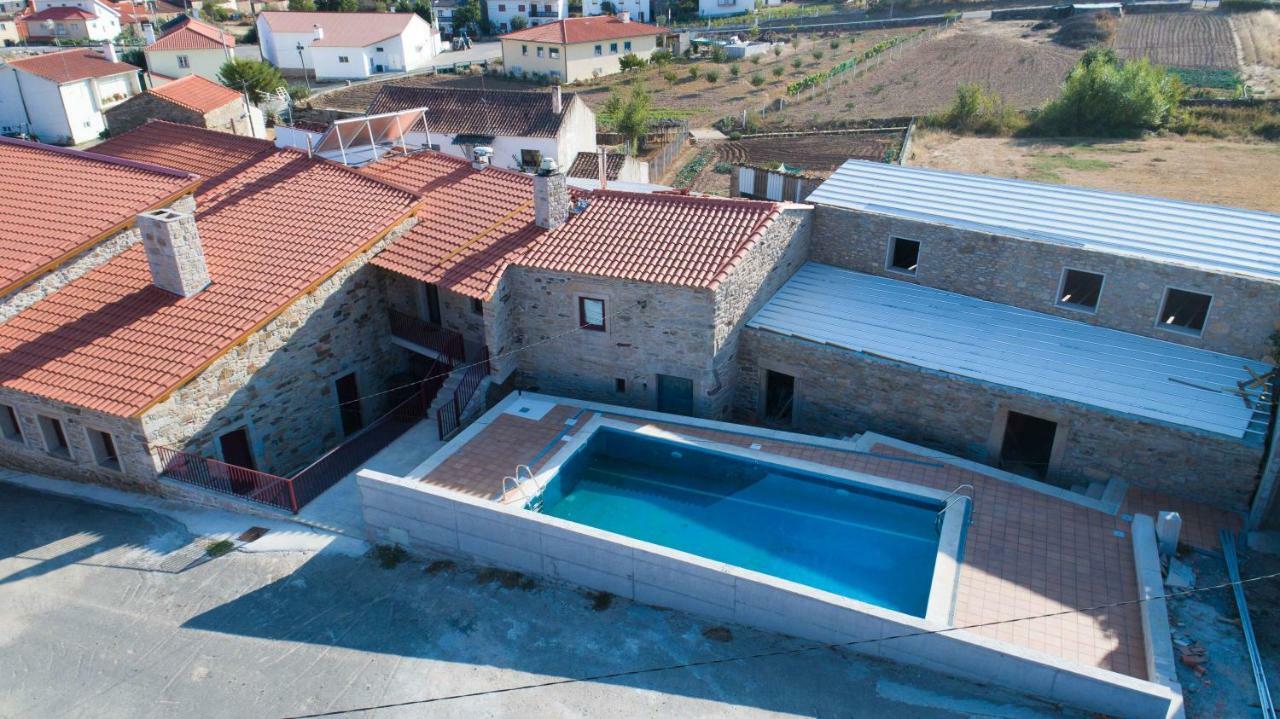 ミランダ・ド・ドウロ Casa Mirandes Ruralヴィラ エクステリア 写真