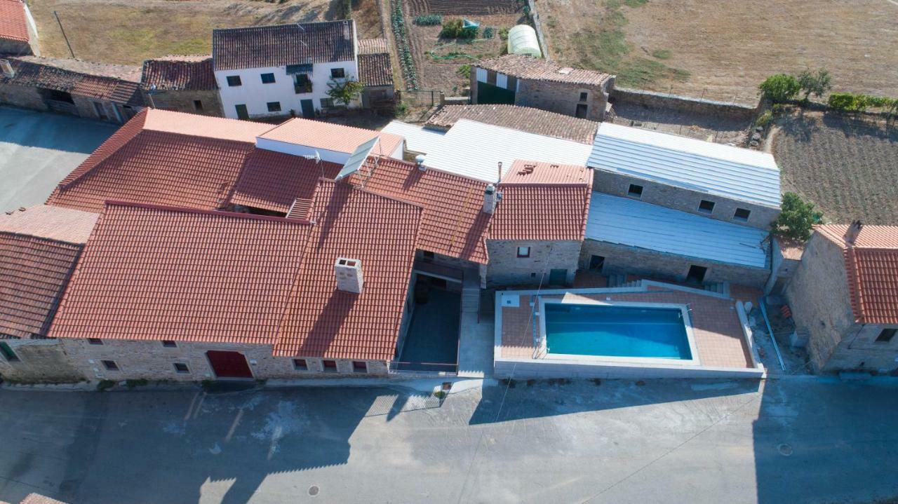 ミランダ・ド・ドウロ Casa Mirandes Ruralヴィラ エクステリア 写真
