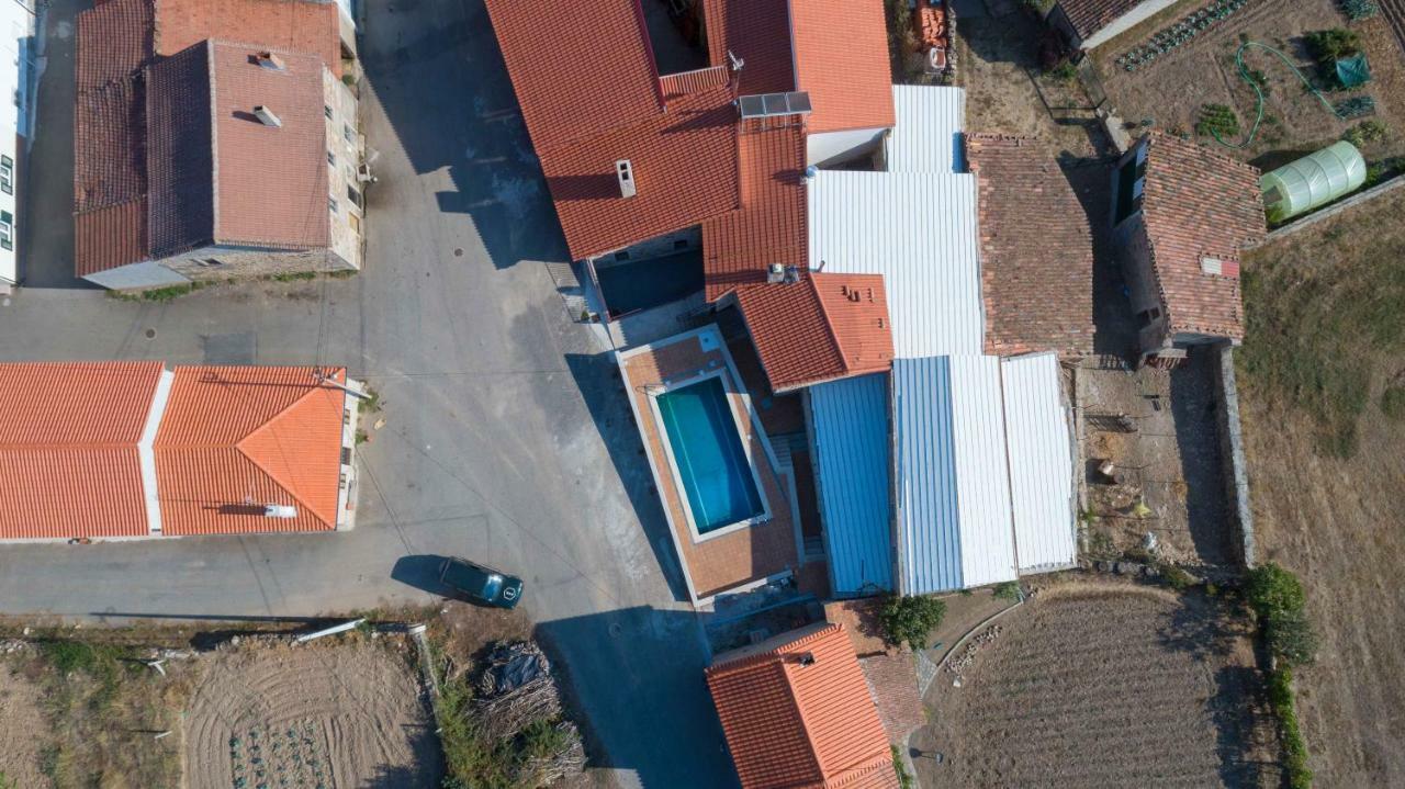 ミランダ・ド・ドウロ Casa Mirandes Ruralヴィラ エクステリア 写真